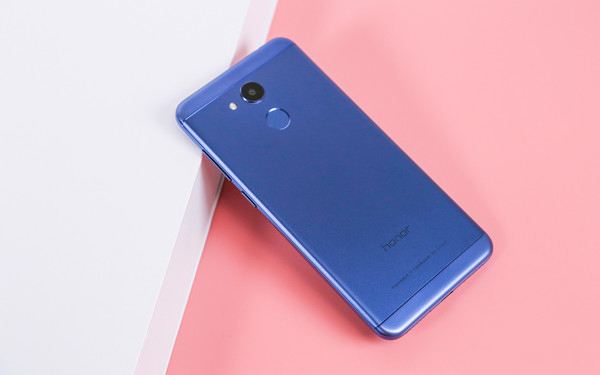 荣耀v9又双叒叕降价！6+64GB中供通仅售2391元