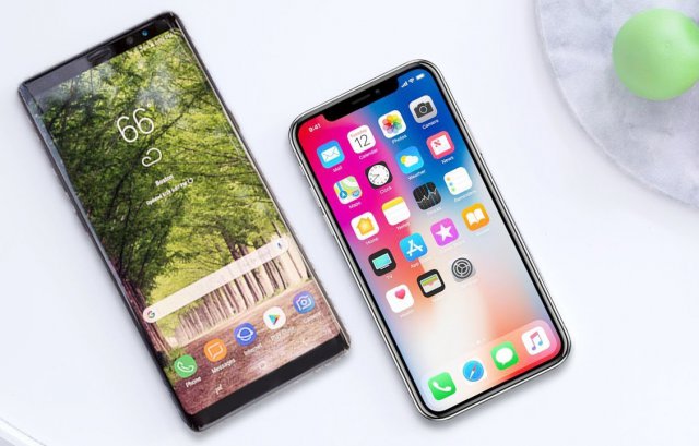 三星Galaxy S10对标新iPhone，难分胜负！