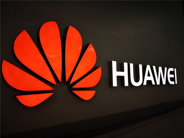 恭喜华为2018年喜提200000000台手机出货量！纪念版手机配色同期发布